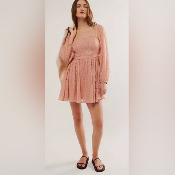 Free People * Malina* Mini Dress in Peach NWOT. - Picture 2 of 3